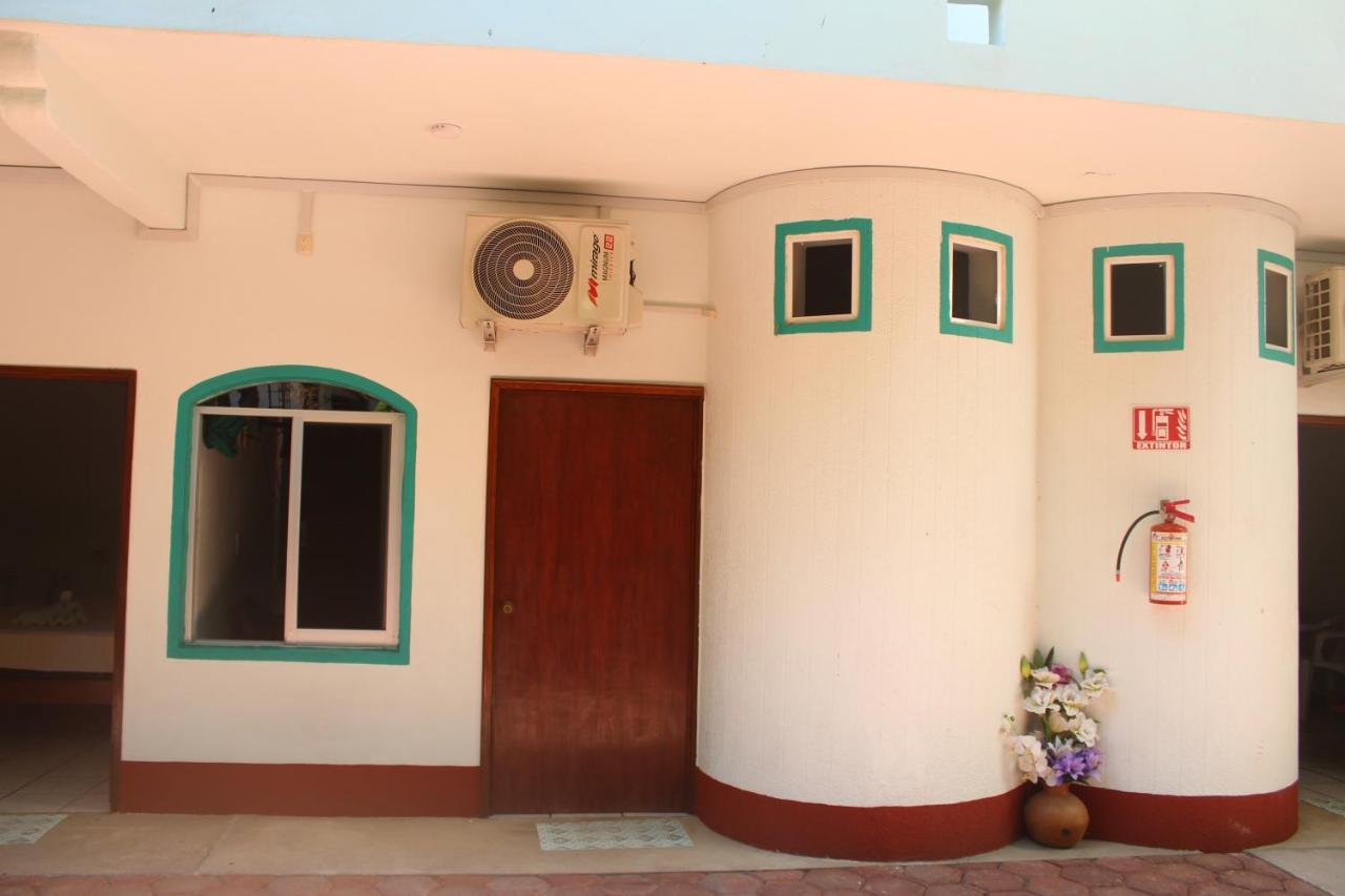 Hotel Gamito Puerto Escondido  Buitenkant foto