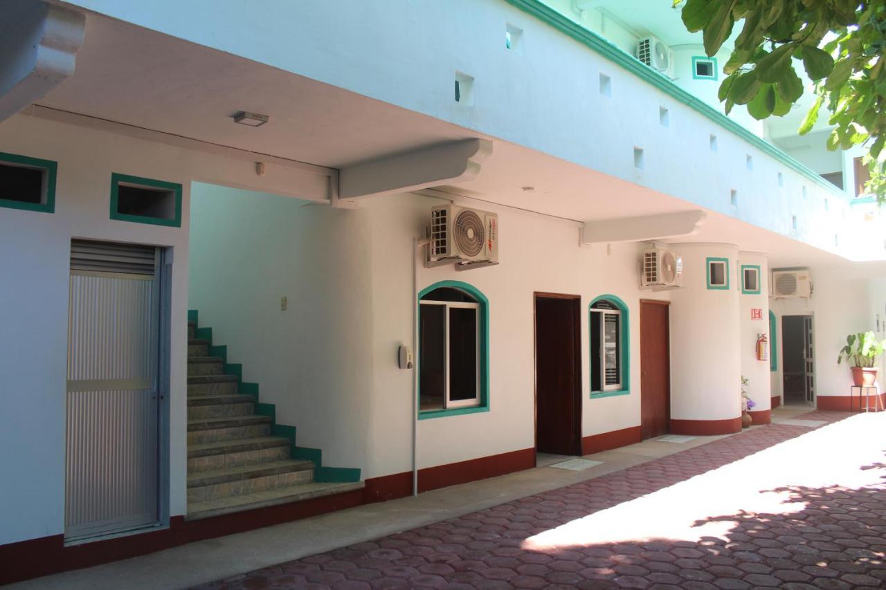 Hotel Gamito Puerto Escondido  Buitenkant foto